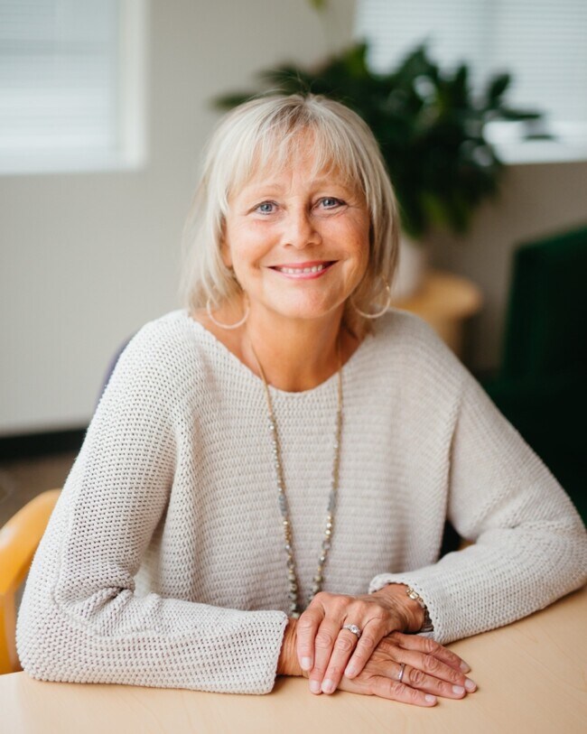 Connie Roche