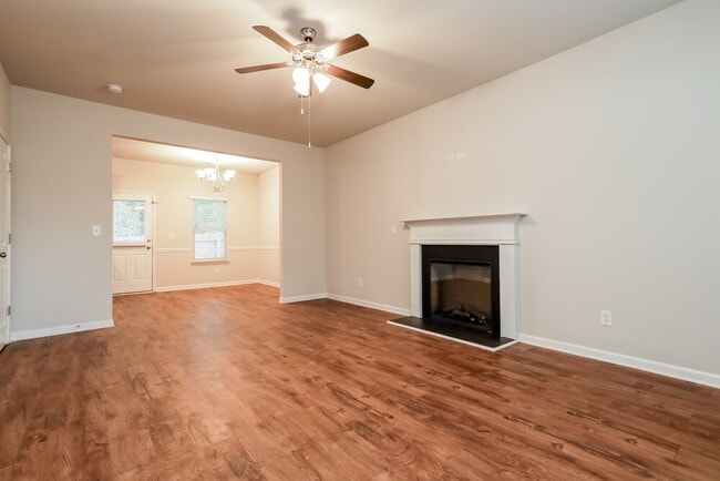 624 Benjamin Ct, Mc Donough, GA 30252 - photo 5