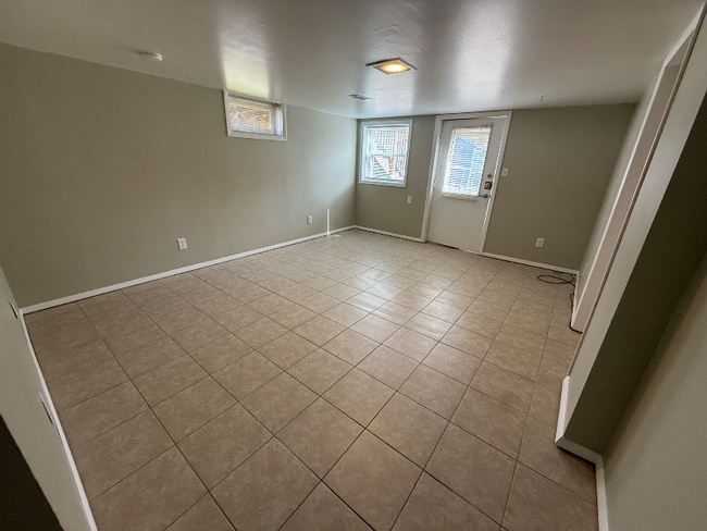 3300 15th Ave unit 3, Rock Island, IL 61201 - photo 2