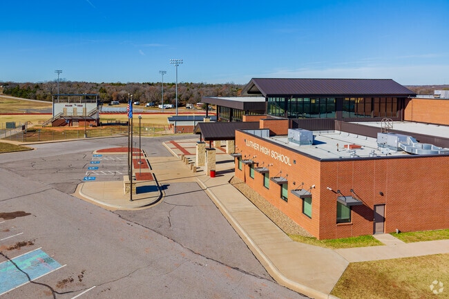 Here is the main building of Luther High School