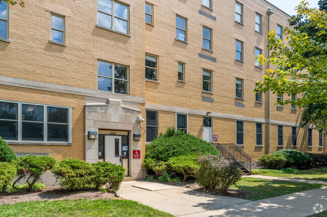 Sor Juana Elementary School is a public school located in Chicago.