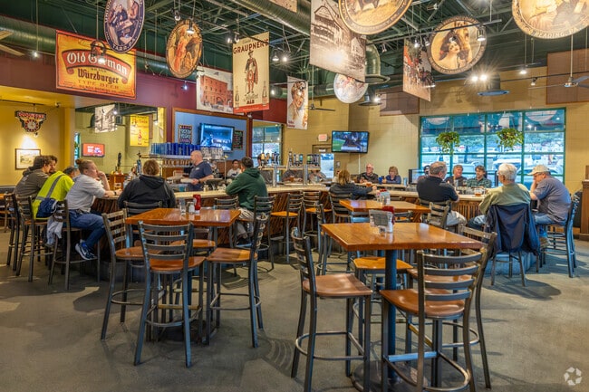 Find the perfect restaurant or pub for a fun time with friends and family in Park Forest Village, PA.