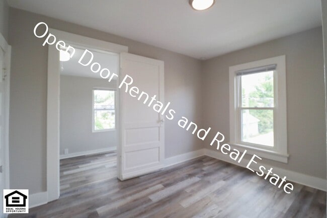 1918 Riedmiller Ave unit 1918 Riedmiller Ave, Fort Wayne, IN 46802 - photo 6