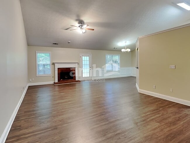 2710 Meadow Gate Way, Loganville, GA 30052 - photo 7