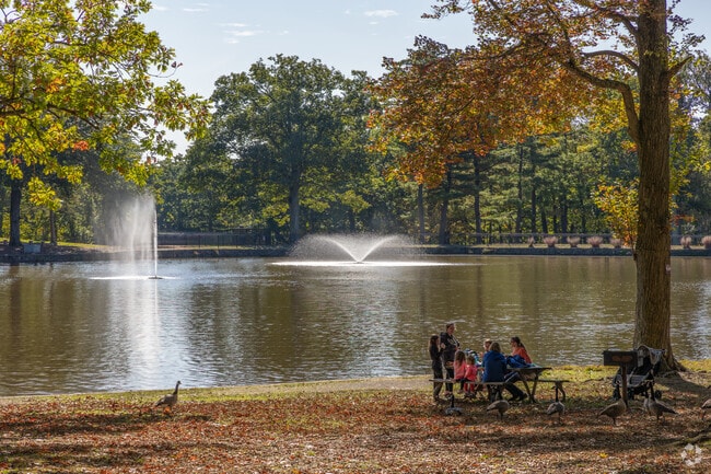 Hubbard Park is a great place for a picnic with your friends and family.