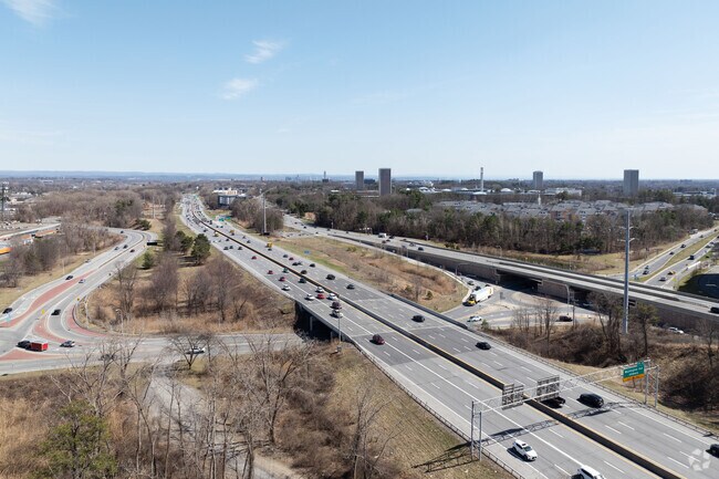 Major interstates run right next to the Campus Area to get you around the capital region fast.