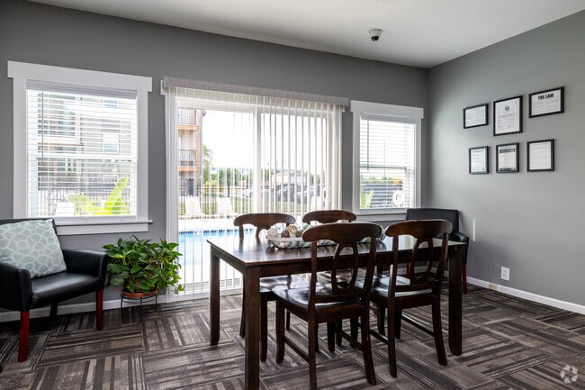 Southfork Apartments, Olathe, KS 66061 - photo 7