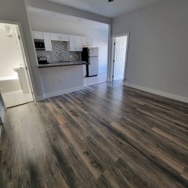 837 S Normandie Ave unit 201, Los Angeles, CA 90005 - photo 1