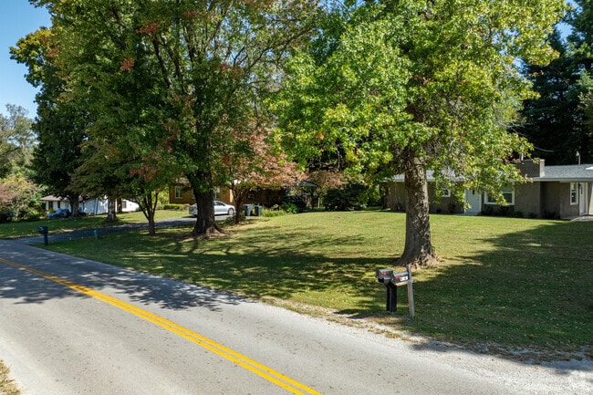 You can find a house in Yelvington that will suit your small-town needs.