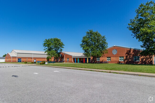 Hazelwood Elementary School was opened in 1995 in Clarksville.
