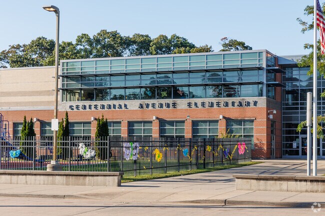 The student population of Centennial Avenue Elementary School is 499.