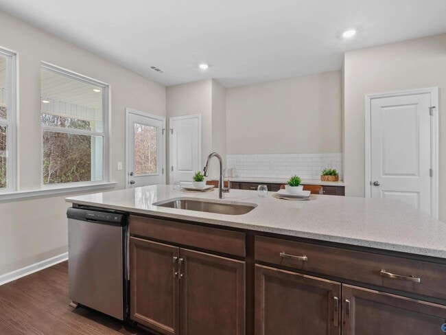 115 Plum Tree Ln, Hazel Green, AL 35750 - photo 6