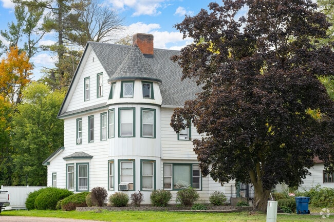 Victorian architecture stands out in Barron’s historic neighborhoods.