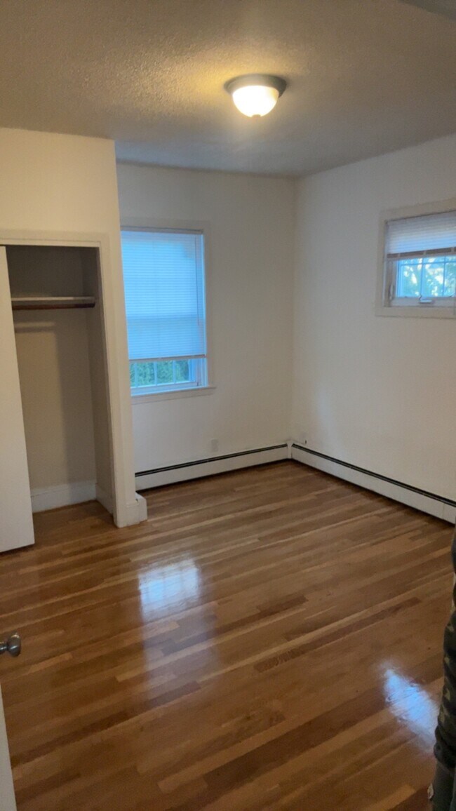 1309 Smith St unit 1309 Smith St. Unit, Providence, RI 02908 - photo 5