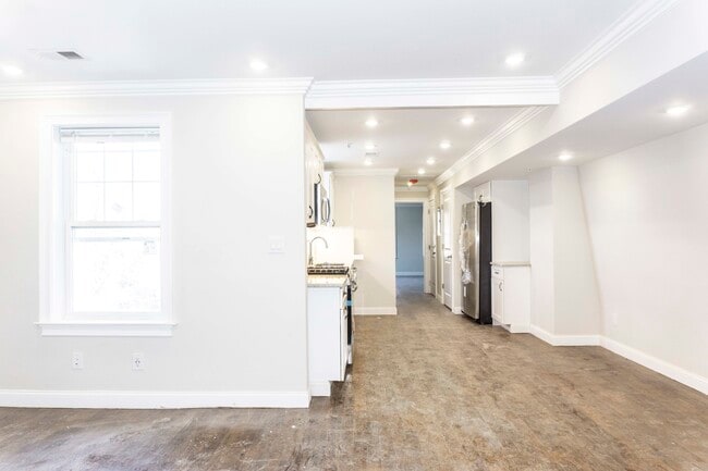 39 Monmouth St unit 3, Boston, MA 02128 - photo 3
