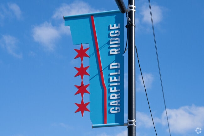 Garfield Ridge shows off its Chicago pride.