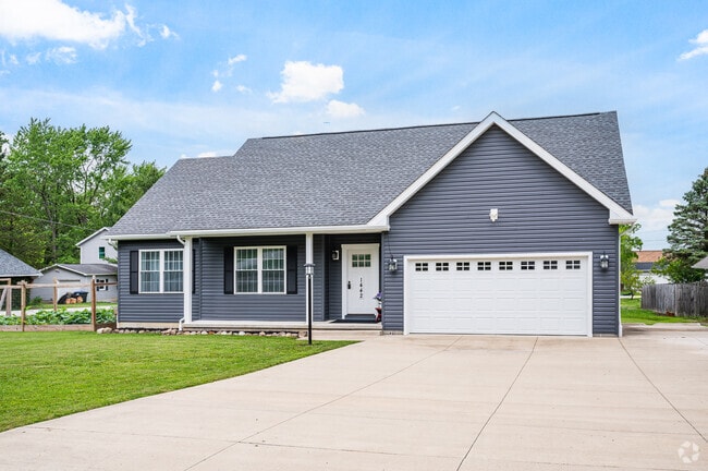 Newer homes are springing up all around Brunswick.