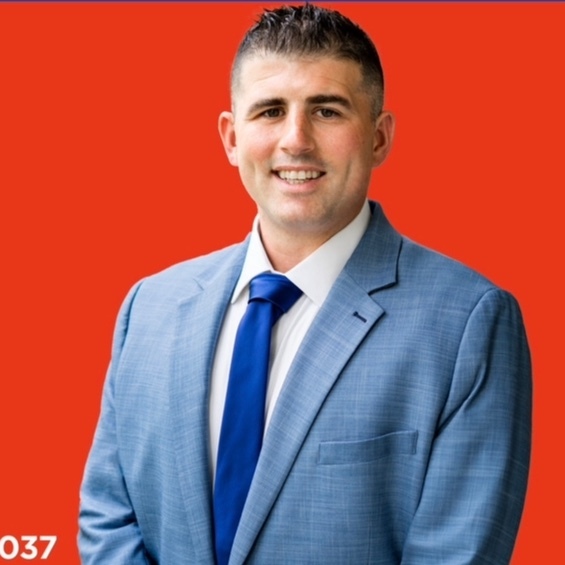 Agent Photo