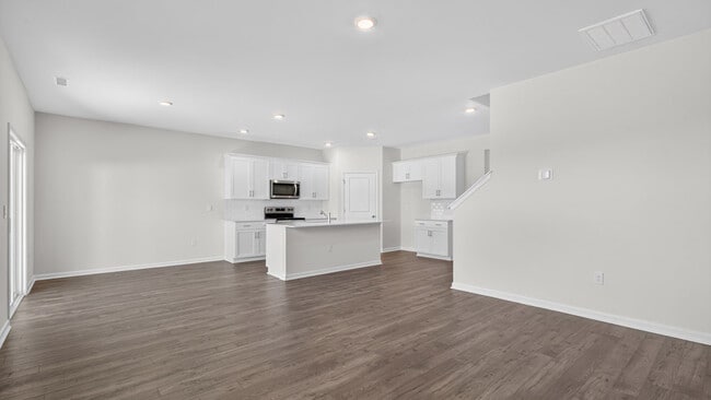 445 Swift Creek Farm Ln, Clayton, NC 27520 - photo 4