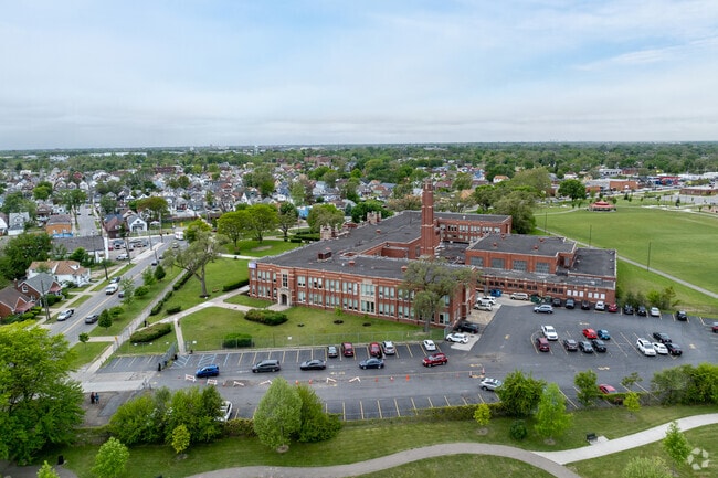 Frontier International Academy is a large, public charter school located in Detroit, MI.