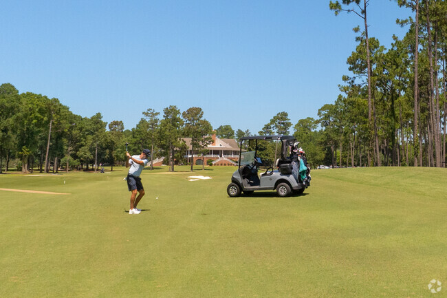 The golf course at Robert Trent Jones Trail is an amazing course just minutes from Fairview.