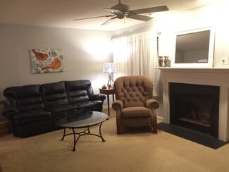 229 Knollwood Rd Unit 229 Knollwood, Millersville, PA 17551