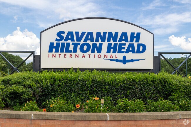 The Savannah Hilton Head International Airport is a short drive down Interstate I-95.