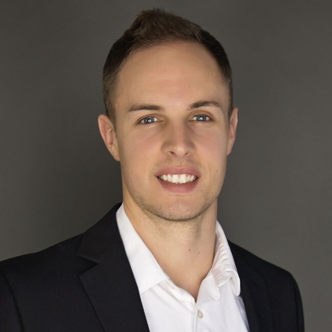 Agent Photo