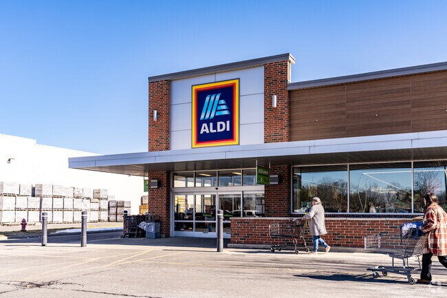 Locals can get their groceries from Aldi.