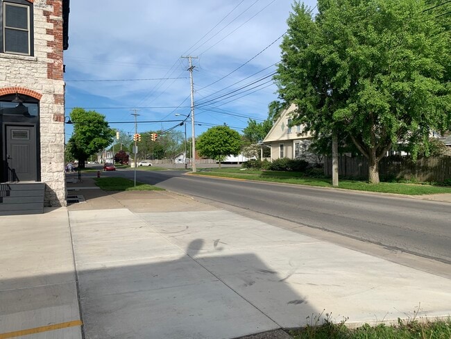 1031 Hancock St, Sandusky, OH 44870 - photo 7