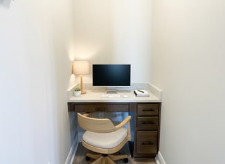 3352 Lake Crest Dr, Lake Charles, LA 70615