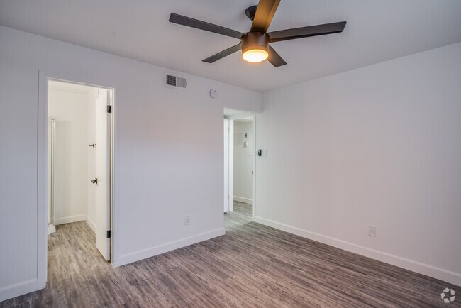 The Brentwood, Tempe, AZ 85281 - photo 4