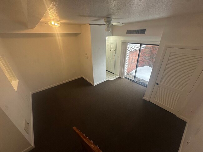 21 Symphony Rd unit 10, Boston, MA 02115 - photo 2
