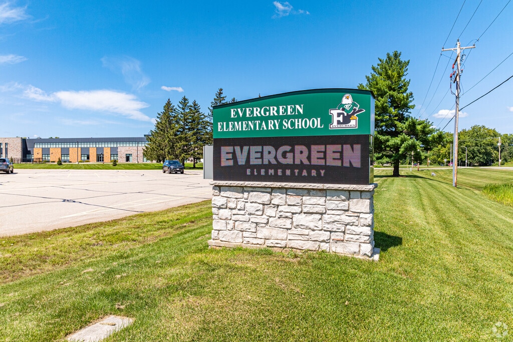 Evergreen Elementary School is a public school located in Waterford's Tichigan community.