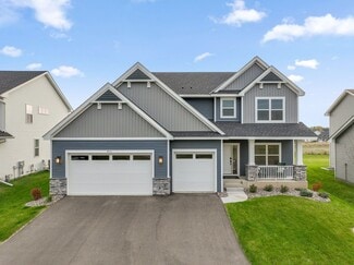 4021 Heath Ln N, Oakdale, MN 55128