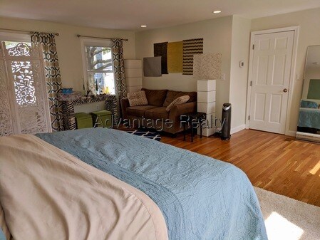 72 6th St unit 2, Cambridge, MA 02141 - photo 6