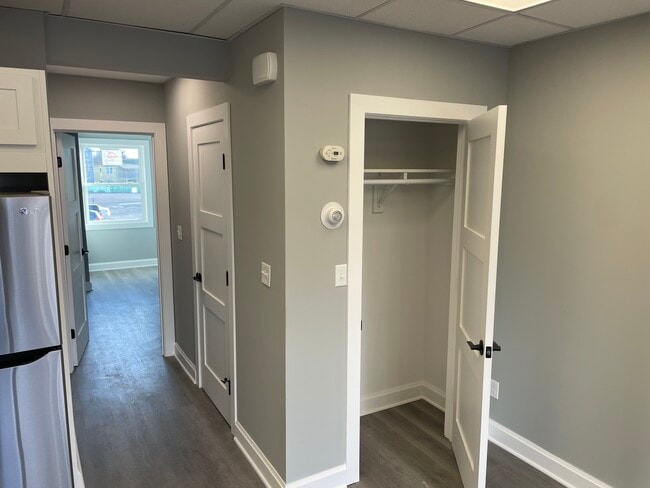 127 Tunxis Hill Rd unit 2, Fairfield, CT 06825 - photo 4