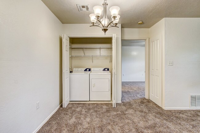 Oak Place, Oklahoma City, OK 73170 - photo 6