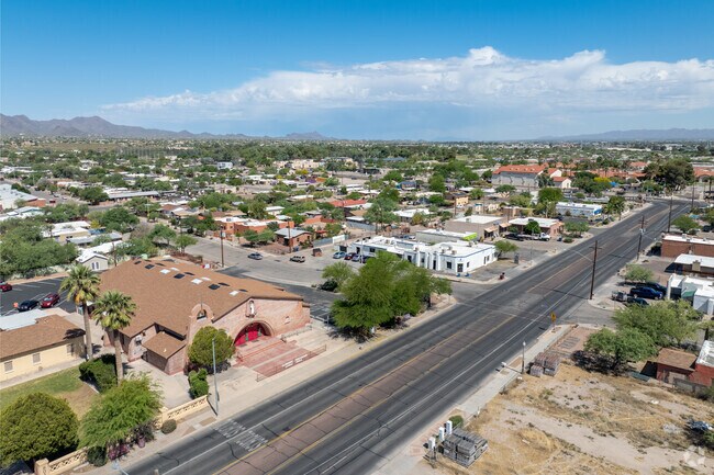 Barrio Hollywood is a quiet, laid back neighborhood to the west of I-10 and Downtown Tucson.
