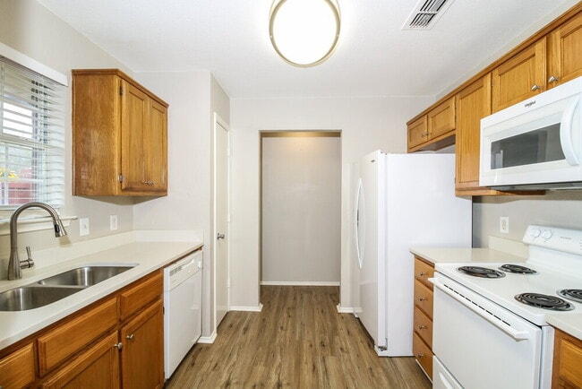 1201 Paco Trail, Denton, TX 76209 - photo 7