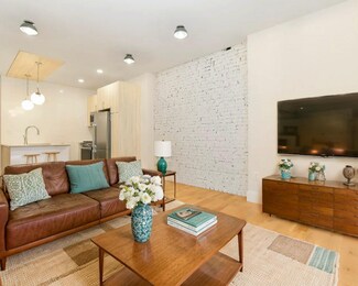 200 Maverick St Unit 1, Boston, MA 02128