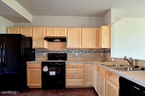 704 Finch Dr, Severance, CO 80550 - photo 6