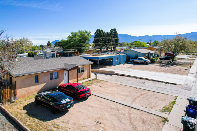 A row of single-family homes in Hodgin, NM, showcases peaceful suburban living.