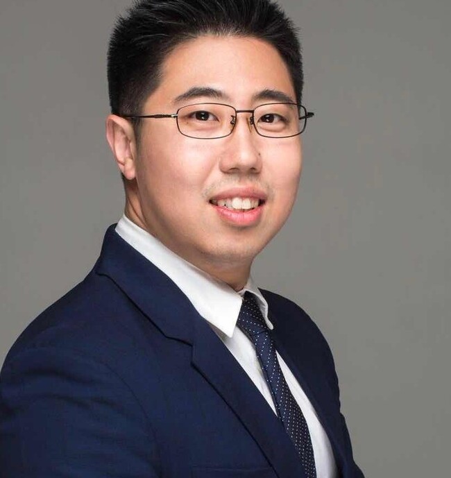 Agent Photo