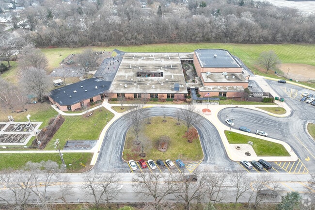 Western Ave Elementary challenges students with honors courses.