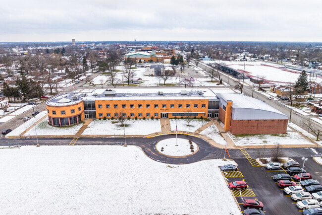 Bryant Elementary School is located in Harvey.