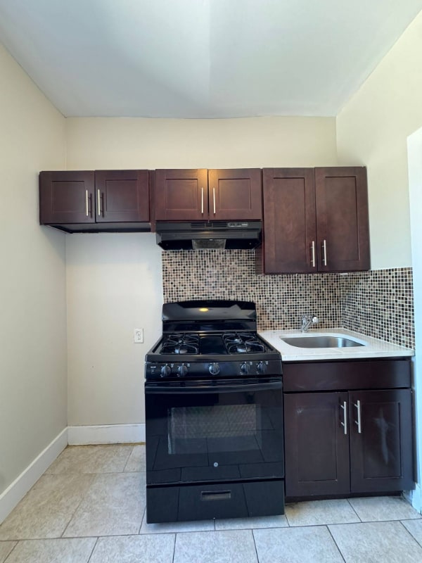 901 Bergen St Unit 3C, Newark, NJ 07112