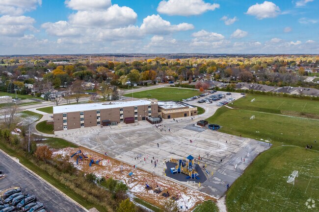 Looking north at Valley View Elementary School.