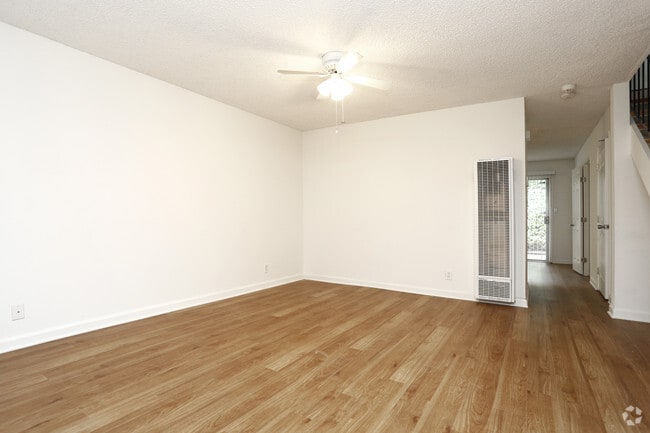 The Villas at Harbor Pointe, Pinole, CA 94564 - photo 5