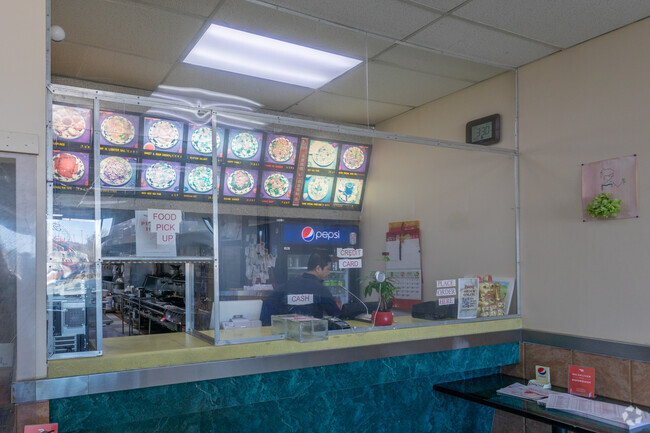Peking Restaurant offers authentic and delicious tasting Chinese cuisine in West Latonia.
